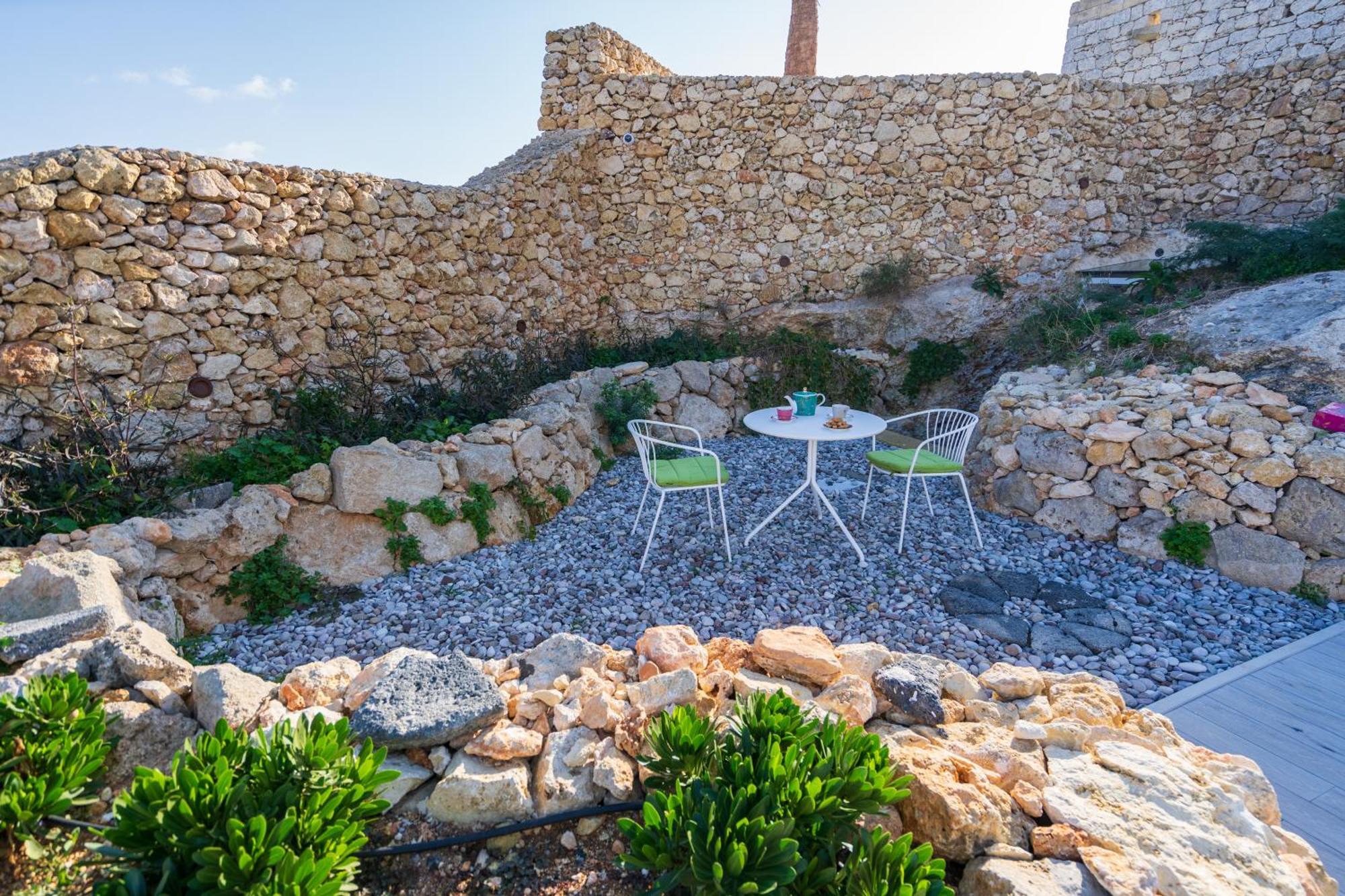 L-Eremita Boutique Hotel Qala Eksteriør billede