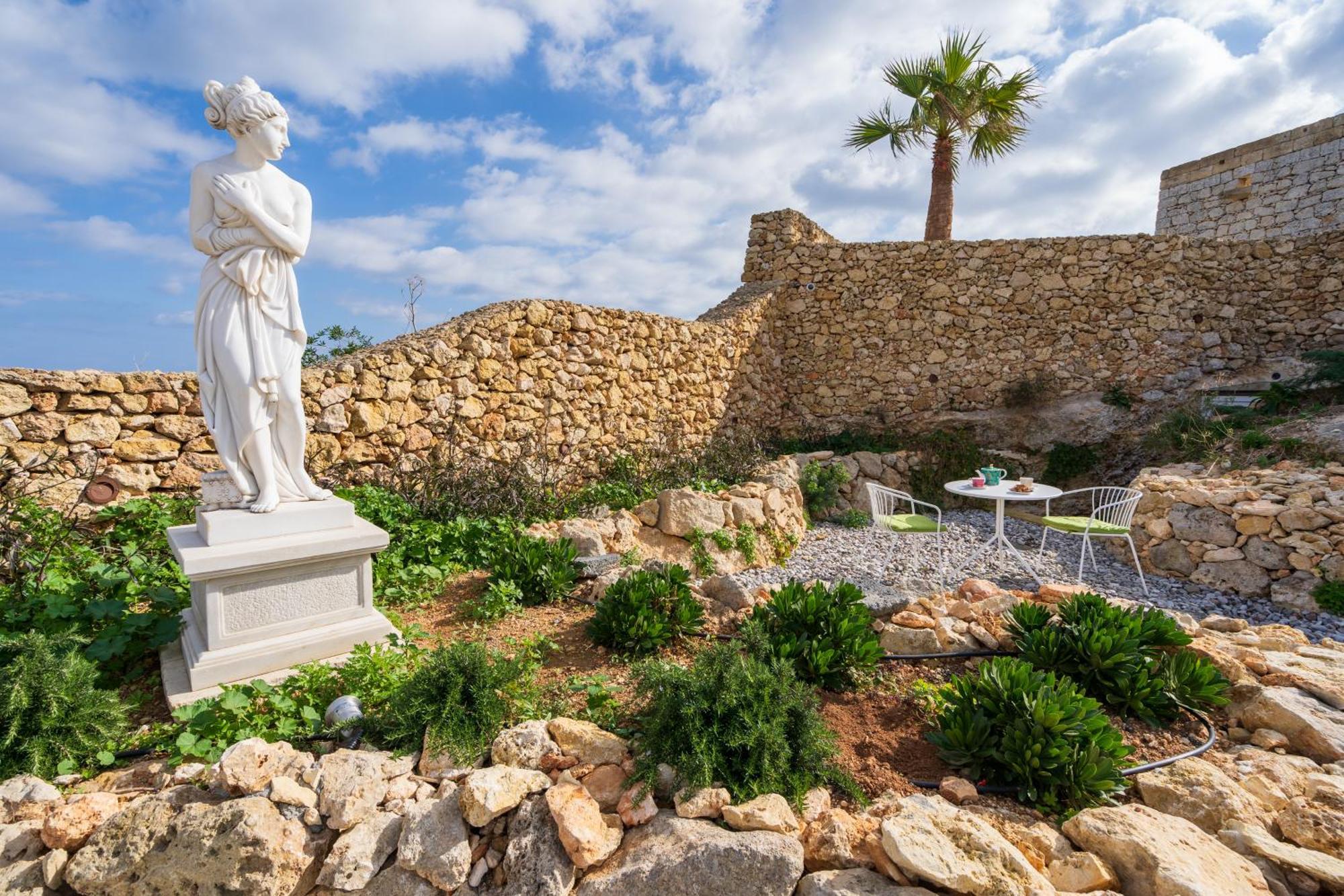 L-Eremita Boutique Hotel Qala Eksteriør billede